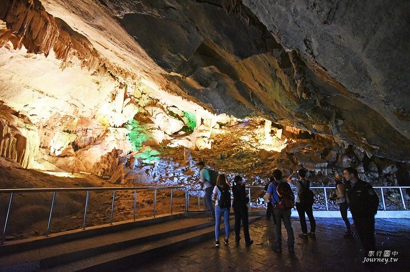 芙蓉洞是中國第一洞，被列入聯合國世界自然遺產，是中國首個被列入世界自然遺產的溶洞。(圖片來源：許傑)