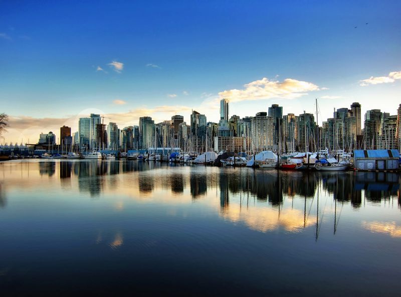 溫哥華夜景。圖片來源：Flickr CC授權作者Nick Kenrick