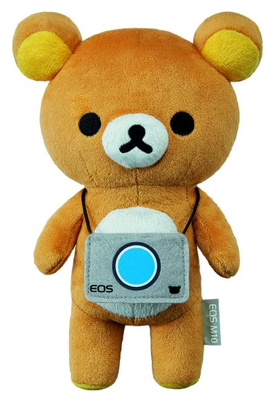 7月份於在全通路購買EOS M10單鏡組，即可獲得24cm特別版拉拉熊玩偶一隻與EOS M10原廠電池乙個 圖/維酷公關提供