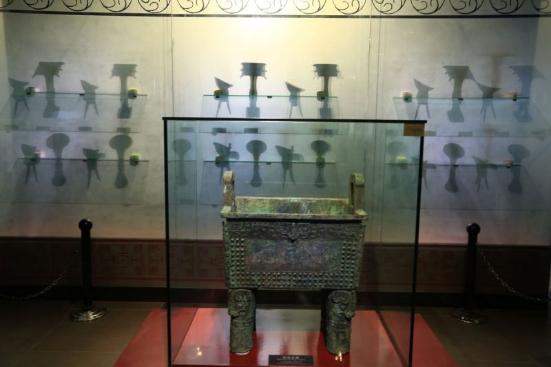 殷墟博物館各類文物。