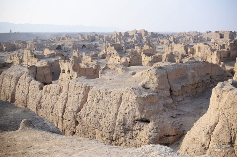 交河故城宋代前由黃土建成，被譽為「世界上最完美的廢墟」。(攝影 許傑)