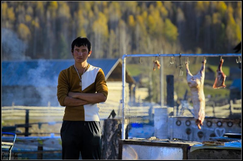 天天過烤肉節的新疆人。圖／曾達仁 Daren 提供