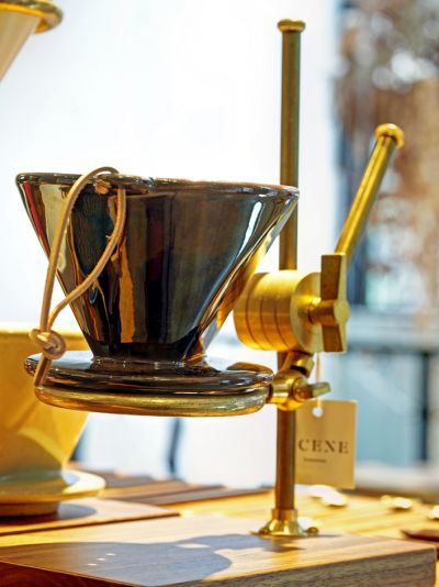 「光景」所選擇的咖啡道具有不少是在咖啡控之間口耳相傳已久 的逸品。(劉宸嘉攝)