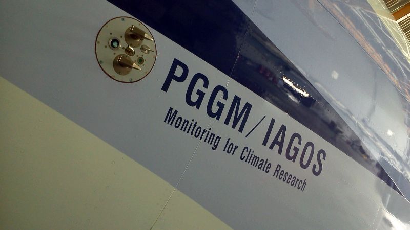 全球觀測儀器（IAGOS）裝載於航機駕駛艙下方，於飛航中蒐集高空氣體資料（圖片來源：中華航空提供）
