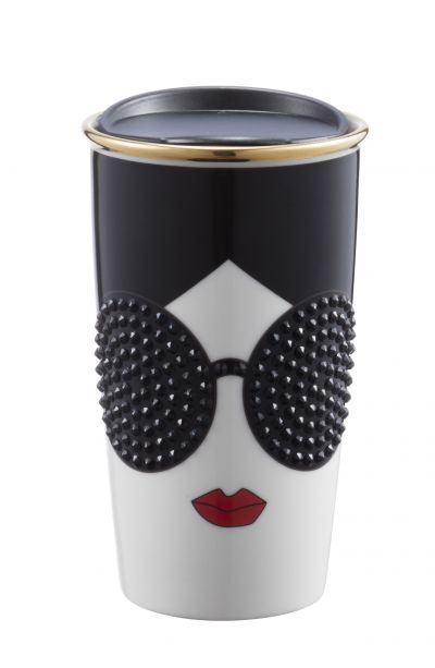 晶漾馬克杯以Alice+Olivia的品牌Icon為設計重點。
