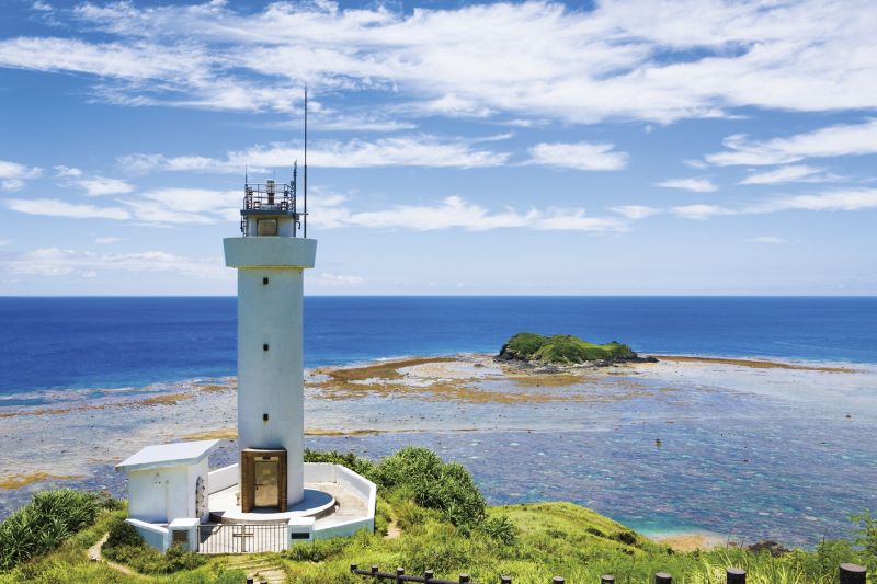 石垣島最北端的平久保崎燈塔,此處景致極為迷人。(Photo│123RF)
