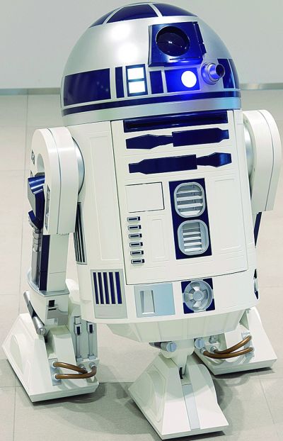 R2-D2 型移動式冰箱。（旗標出版提供）