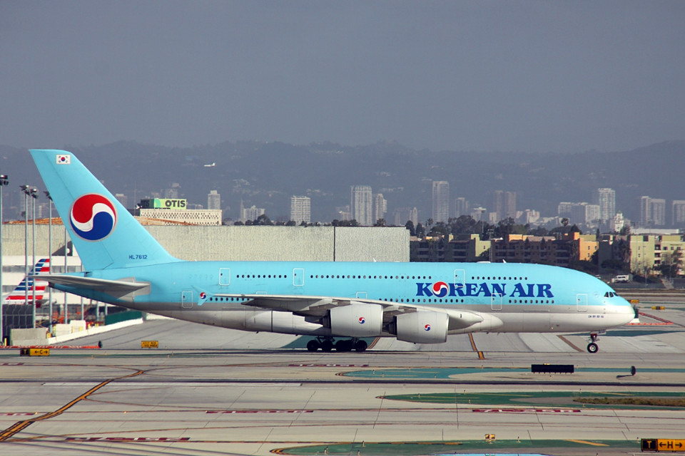 大韓A380常見於長程航線，圖片攝於洛杉磯機場（圖片來源：fabg）