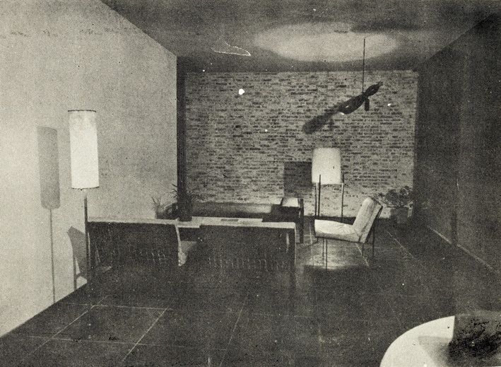 1953年的「建國南路自宅」客廳；圖片提供：徐明松