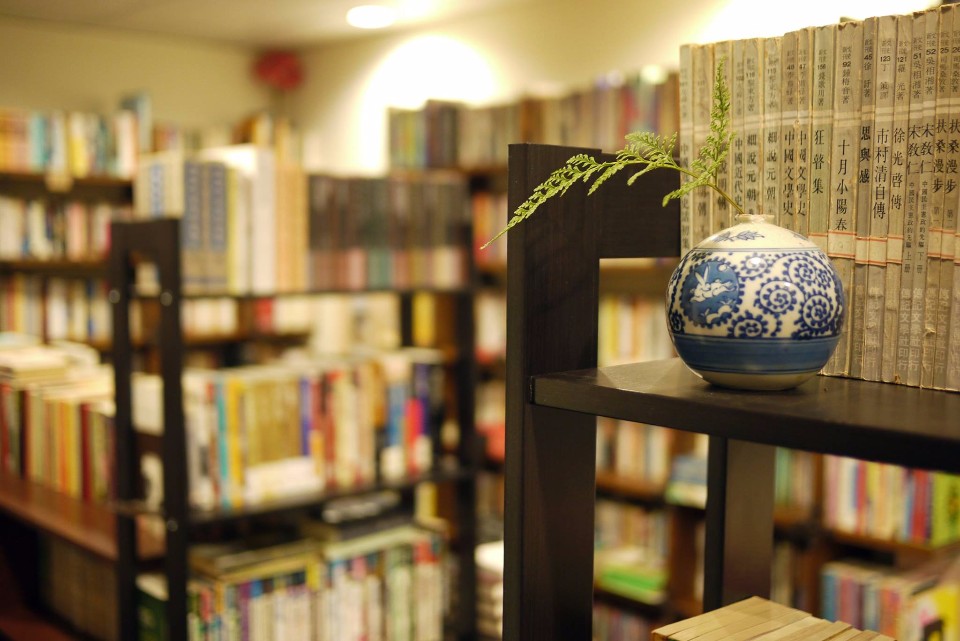 「午後書房」是專賣文史哲類書籍的二手書店。（圖片來源／午後書房FB粉絲團）