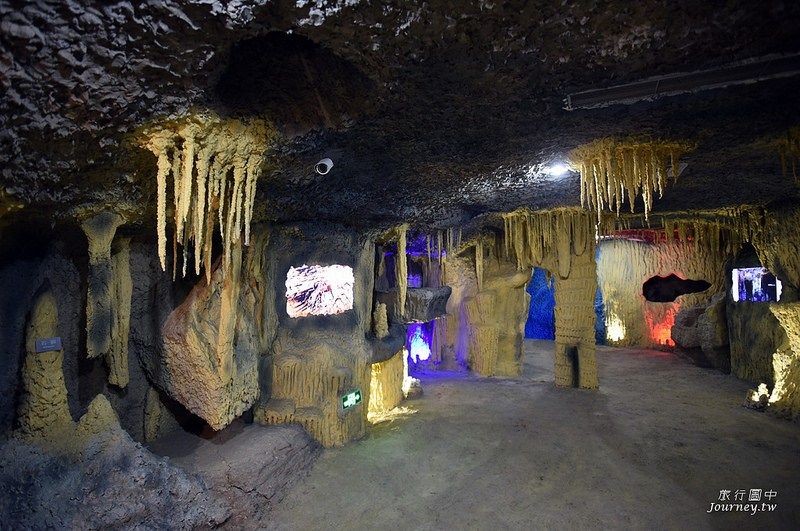 金佛山喀斯特展示中心的仿鐘乳石洞(圖片來源：許傑)