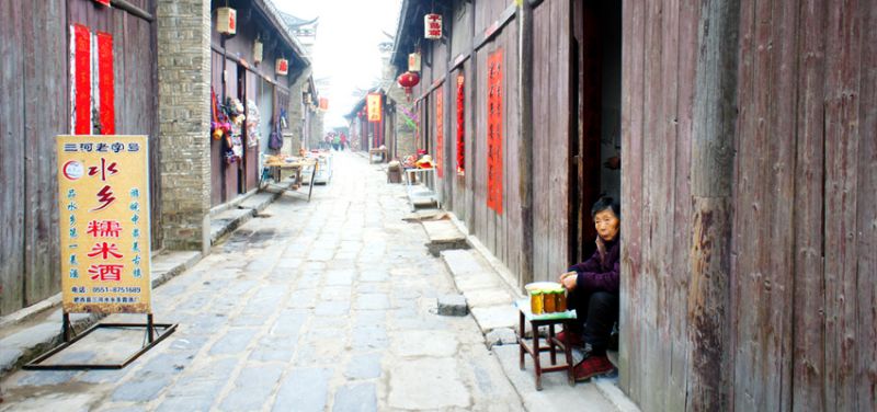 曾被譽為皖中商品走廊，是典型的中國水鄉古鎮。(圖片來源:http://www.anhuitravel.com.tw/)
