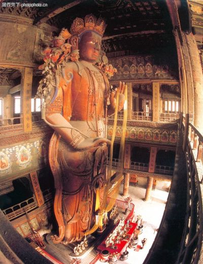 雍和宮中的大佛是中國最大獨木佛像。(圖片來源: 搜狗百科)