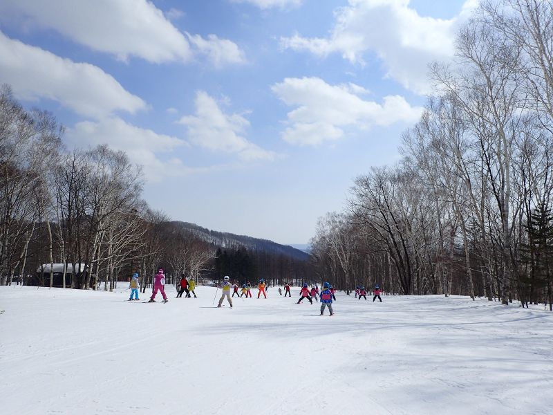 佐幌滑雪場 (娜塔蝦 攝)