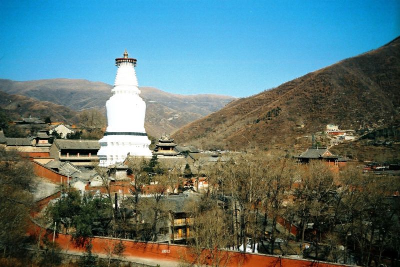 五台山寺廟眾多，而且可以感受西藏佛教的特色。