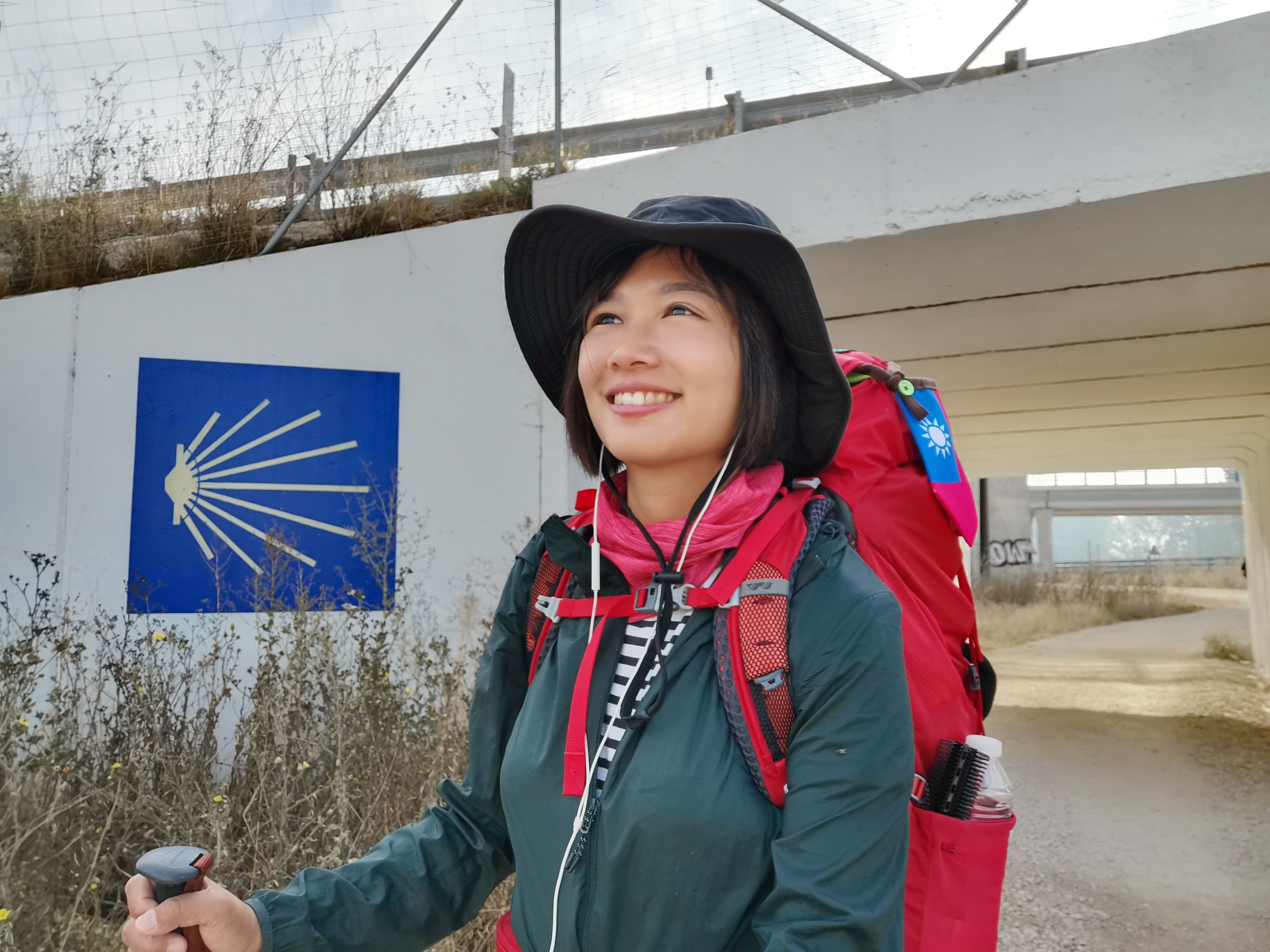 凱西在2019年踏上法國之路，花費30多天走了近800公里路程，時間最長也最刻骨銘心。(凱西提供)